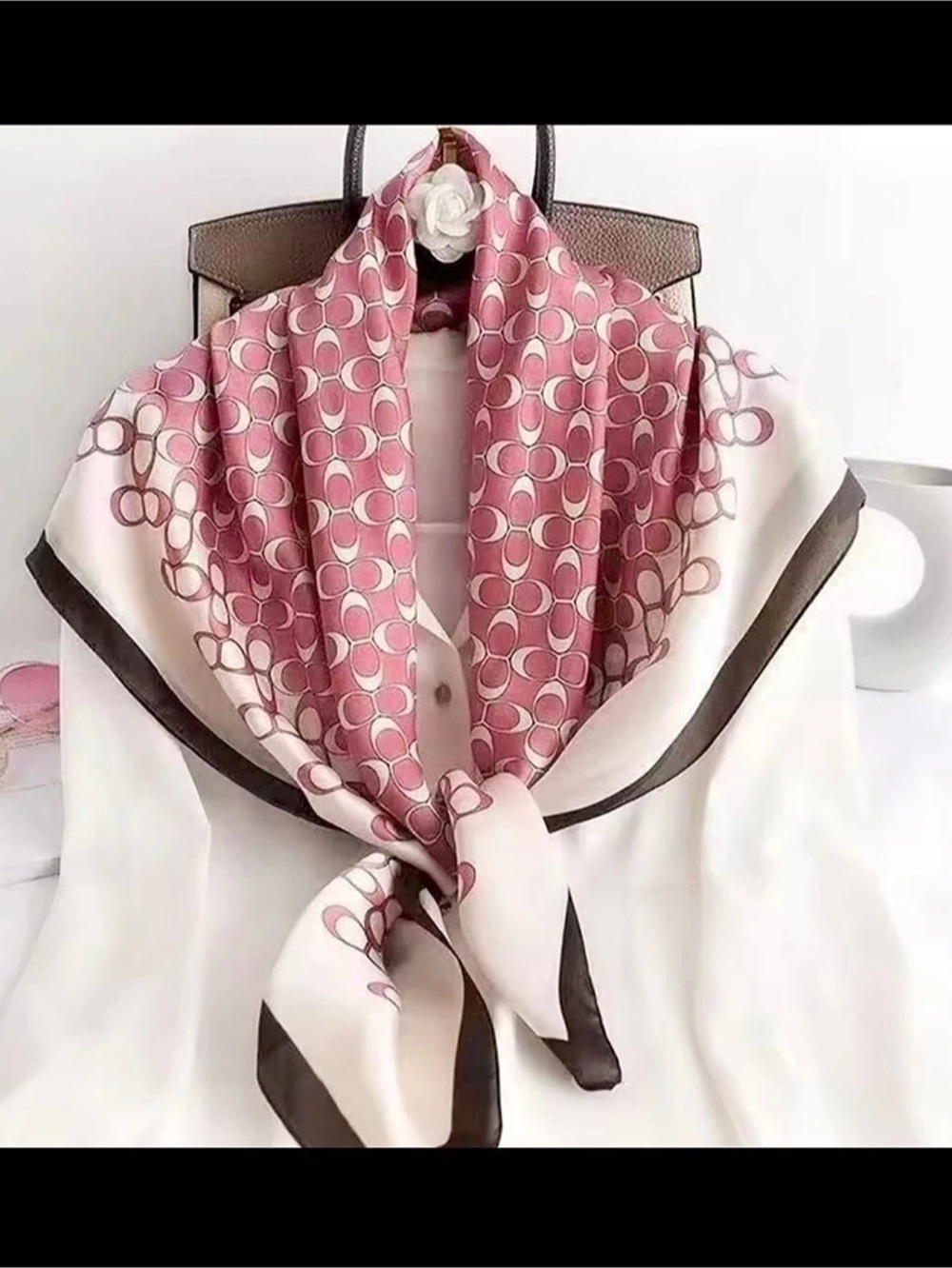 Coach Signature fashioned Silk Square Scarf Pink & White